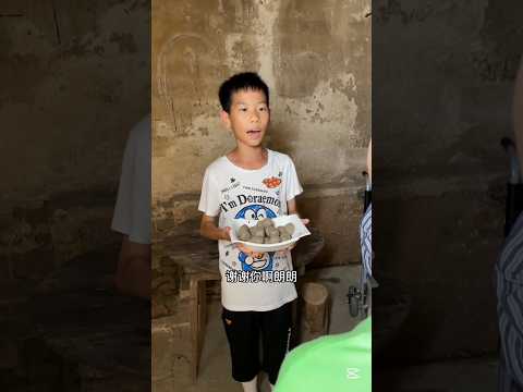 😱Ya ladke ne Apne garib dost 🫂ko khana khilaya dekhya🥰 #poor#friendship#ytshorts#short