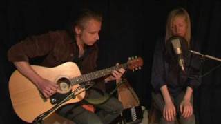 Dot Allison - Loves Got Me Crazy (Acoustic)