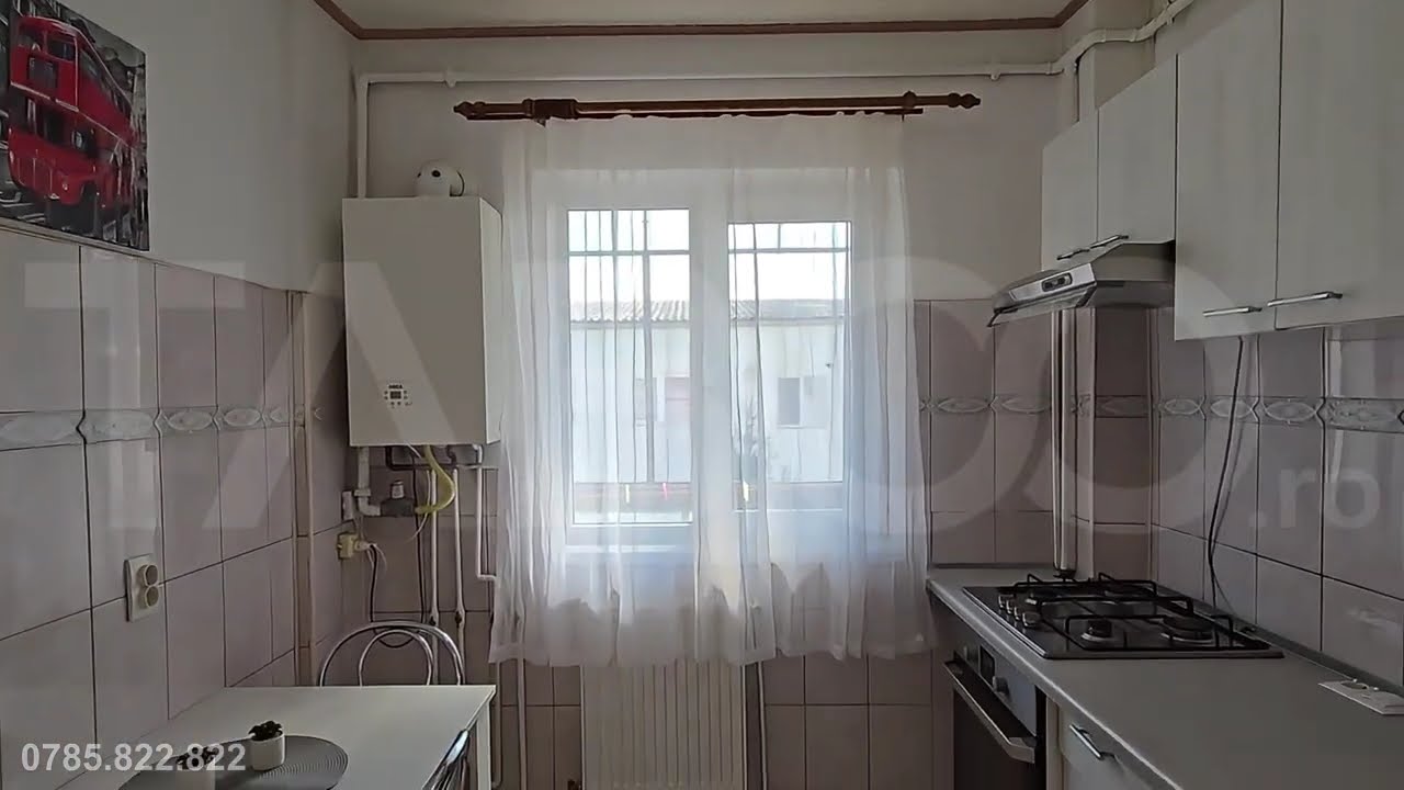 Apartament 2 camere de vanzare mobilat pivnita balcon Siretului Sibiu - Video