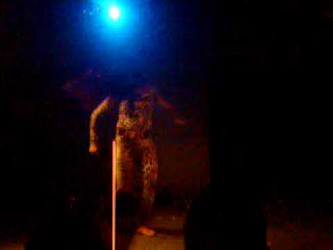 Lara Moon -Bate cabelo !!!