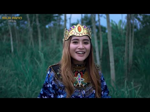 Gondal Gandul - Mala Agatha Ft Raja Panci (Official Music Video)