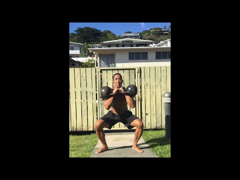Day 149 Working Out in Hawaii - 24 kg. Double Kettlebell Thruster Part 1 - October 10, 2020 3:20 pm