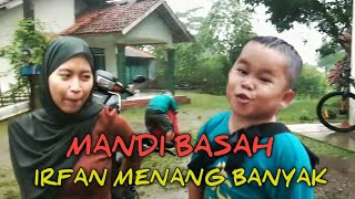 Download lagu Mandi Basah, Irfan Lontong Menang Banyak | Budak Koceak mp3