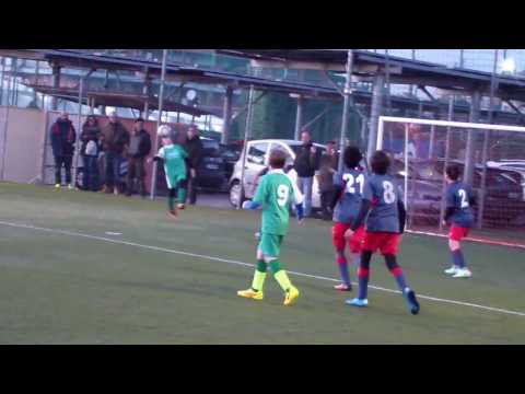 Campionato Calcio a 7 CSI Monteverde - PGS Flipper - Primo Tempo.MP4