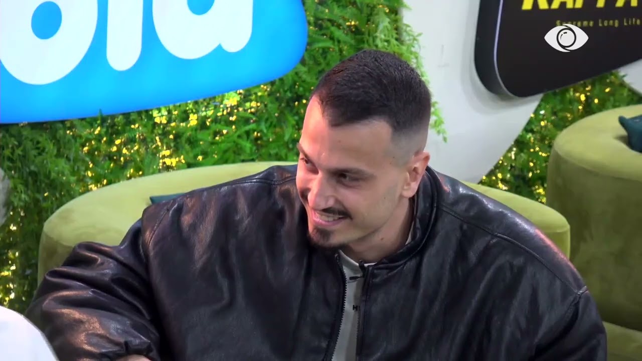 Nervi dhe një zemër…/ Mateo i thotë Brikenës se si do t'ia shënojë emrin në telefonin e tij