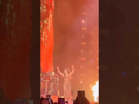 Shakira - La Tortura 02