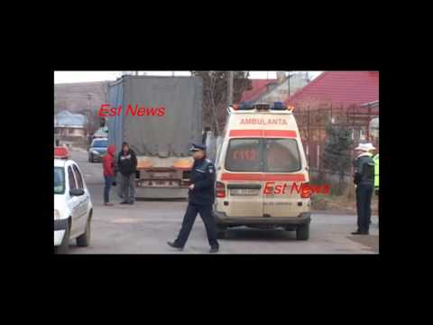 Ciocnire violentă între un TIR și un microbuz cu 20 de călători la Ivești!