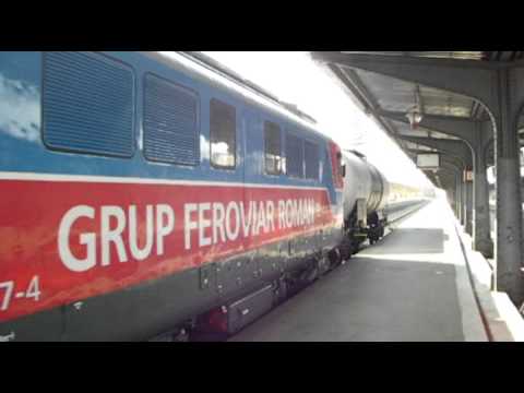 Manevre in Gara de Nord cu LDE 2100 HP apartinad operatorului privat Grup Feroviar Roman, 04.08.2010