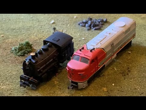 Testing some vintage N scale train locomotives
