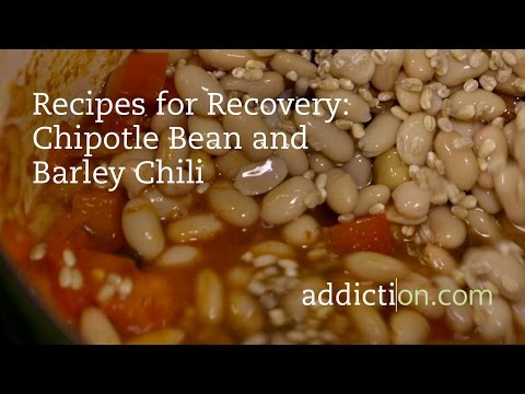 Recipes for Recovery: Chipotle, Bean & Barley Chili