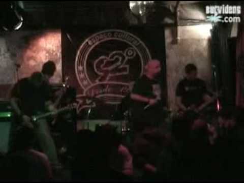 The Sophomore Effort ( lock and key - Brazil tour 2005 )