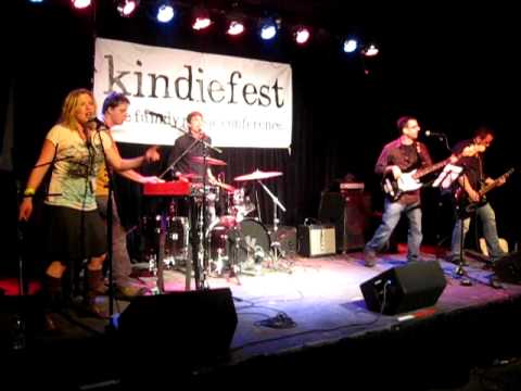 Central Services Board of Education - Ice Ages Are Fun! (Live at Kindiefest 2011)