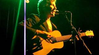 Ben Lee singing Ben Lee, Amsterdam, Paradiso, 1 April 2009