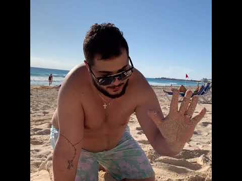 BUILDING SAND CASTLE IN CANCUN