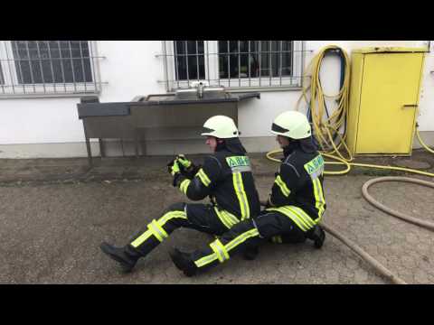Strahlrohrtraining - Feuerwehrausbildung- www.iba-nrw.de