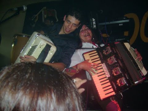 A voz de Olívia Osório com Grupo Vanerão - Copo de veneno - Em Bento Gonçalves RS