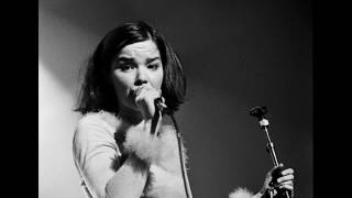 The Sugarcubes - Delicious Demon - John, Peel Sessions, Maida Vale, FM, 9th December, (12-09-1987)