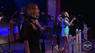 Carrie Underwood - Wine After Whiskey (live GrandOle Opry)
