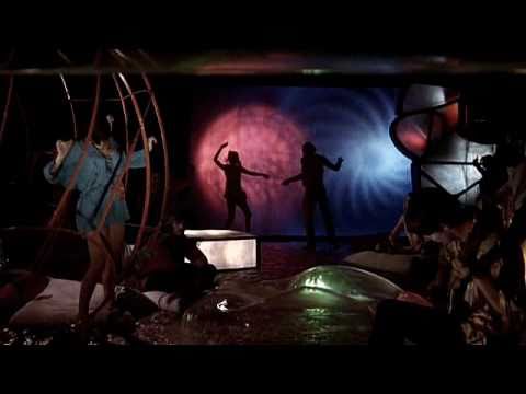 Danger Diabolik - Valmont's Nightclub (1968)