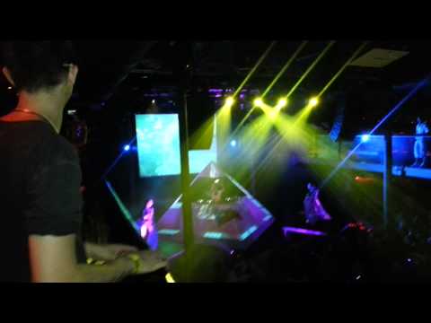 Arctic Moon at FSOE 300, SaSaZu, Prague, 30-8-13 - The One (Original Mix)