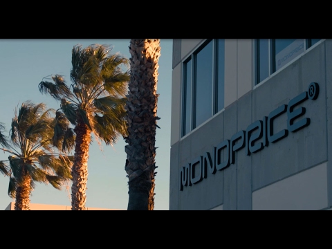 Ausinės Monoprice Monolith M1060C video