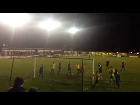 Hitchin Town 2-0 Biggleswade Town - Keeper drops the ball