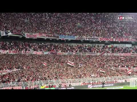 "Cancionero a pura locura de la hinchada de River frente a Independiente" Barra: Los Borrachos del Tablón • Club: River Plate