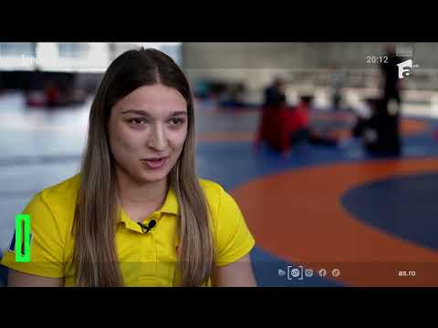 Puştoaica de 21 de ani a băgat frica în băieţi: "Face lupte, s-ar putea să ne-o luăm în freză"