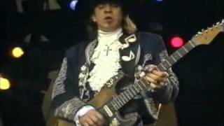 Stevie Ray Vaughan - Live 1984-08-25 - Scuttle Buttin&#39; &amp; Testify