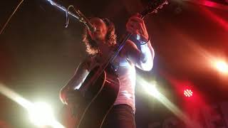 Download lagu 'Love Can Only Heal' live at the crocodile with Myles Kennedy. mp3
