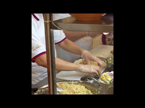 download lagu mp3 mp4 Vegetarian Popiah Singapore, download lagu Vegetarian Popiah Singapore gratis, unduh video klip Vegetarian Popiah Singapore