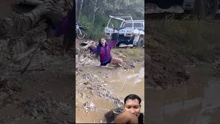 Download lagu Mobil Offroad 4WD tidak bisa lewat lumpur ini #offroad #4wd #4wdadventures mp3