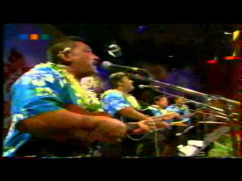 Te Aho Purotu - " Tiare Hinano ...."