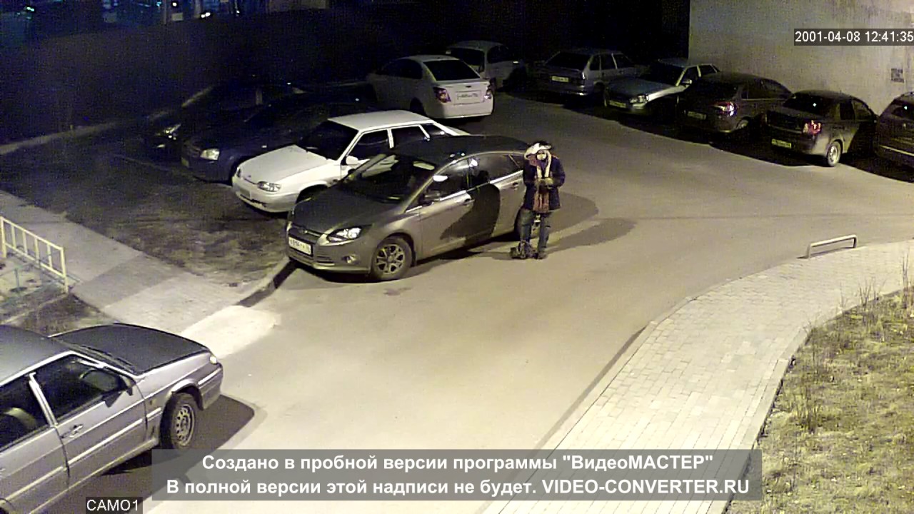 Автовор украл видеорегистратор в Воронеже