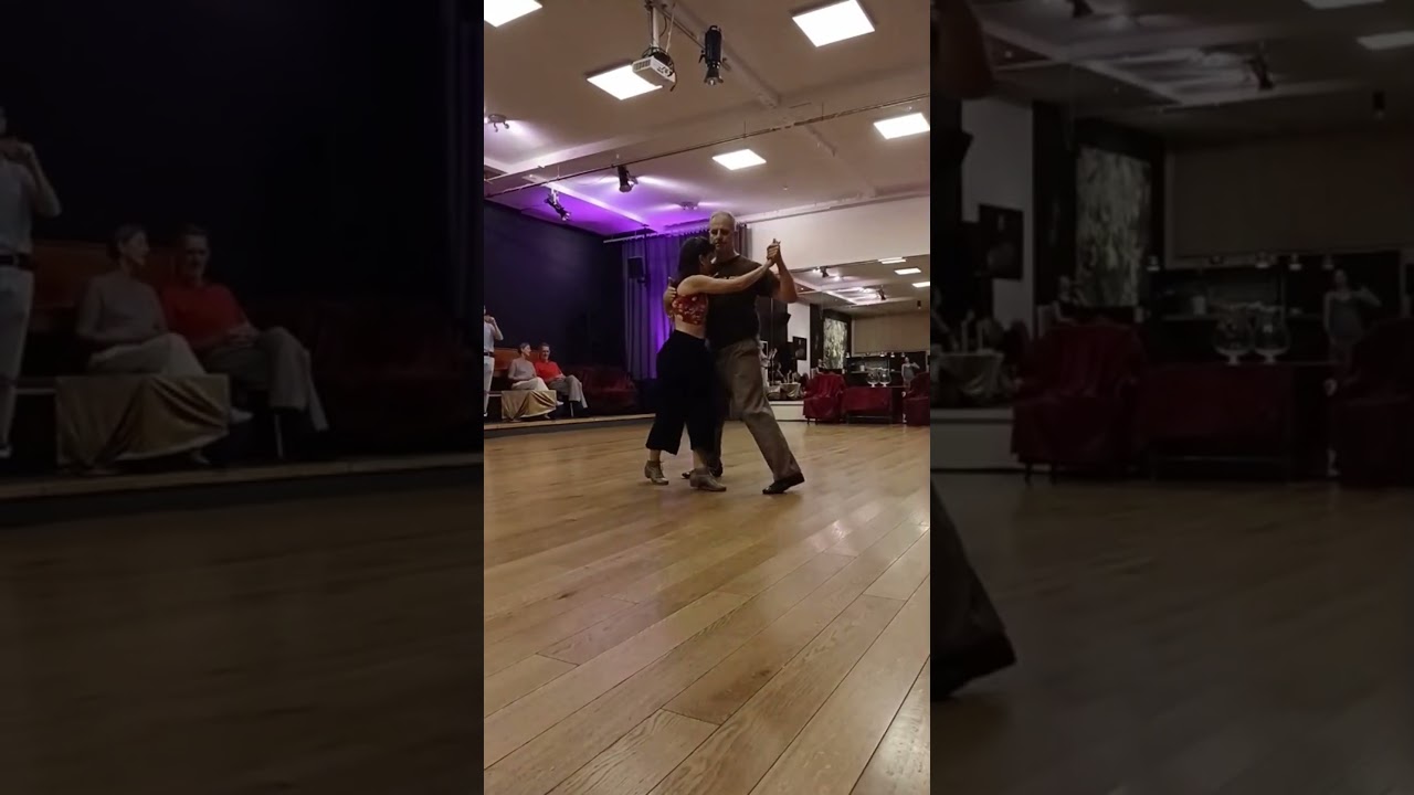 Leticia Tulissi & Rafael Busch Tanturi #tango #tangoargentino #tangos