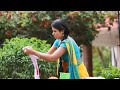 Vijay Tv Alia Manasa Hot Navel Show And Boobs Bounce