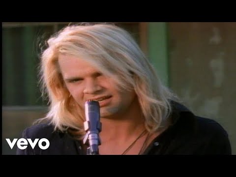 download lagu mp3 mp4 Junkyard, download lagu Junkyard gratis, unduh video klip Junkyard