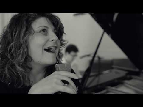 Anja Strajnar in Tadej Horvat, cover: Lady Gaga, You & I