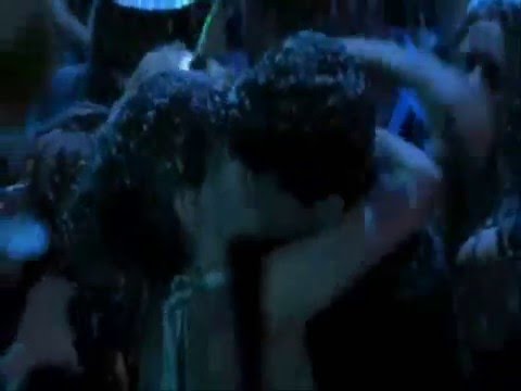 Paramore- When it rains music video