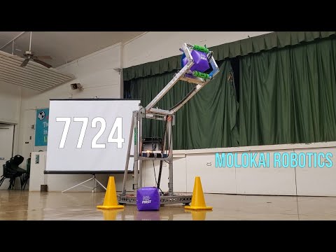 Team 7724 Robot Reveal 2023 - FRC Charged Up