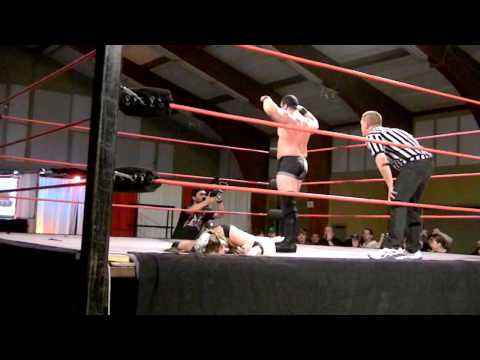 Titus VS Riddick Stone