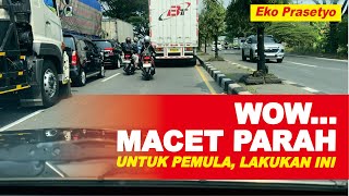 Download lagu Mengemudi Mobil Manual di Jalan Raya Saat Macet Parah mp3 Download lagu Mengemudi Mobil Manual di Jalan Raya Saat Macet Parah mp3