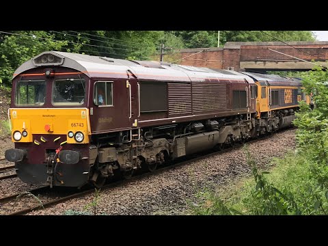 GBRF 66743, 66741, 66718 & 66747 Passing Croft | 0E15 Millerhill S.S. to Doncaster Down Decoy