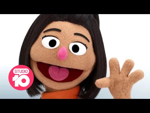 O primeiro boneco coreano-americano da Vila Sésamo | Studio 10