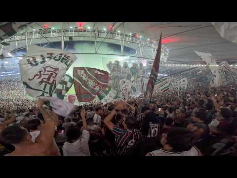 "A TORCIDA DO FLUMINENSE FEZ UMA FESTA ABSURDA!" Barra: O Bravo Ano de 52 &bull; Club: Fluminense &bull; País: Brasil