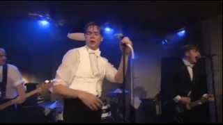 The Hives- 1000 Answers Live