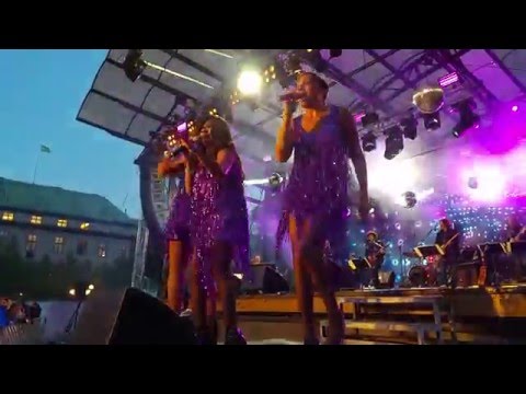 Afro-Dite - Aqua Playa (Live @ Eurovision Village 13/5/2016)
