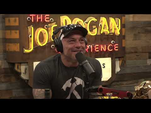 Joe Rogan Experience #1956 - Luke Combs