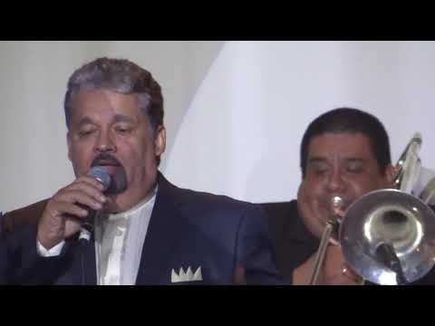 Nino Segarra y Clase Aparte Orquesta en vivo
