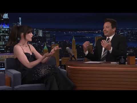 Anne Hathaway Forgets The Princess Diaries and The Devil Wears Prada Details, Chats The Idea of You